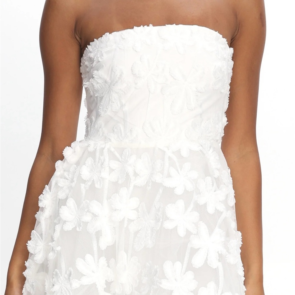 Angel Biba White Strapless Floral Appliqué Midi Dress - Picture 2 of 7